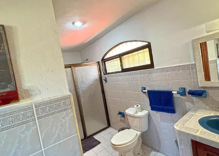 Kingsize Bambu Beachside * Puerto Morelos